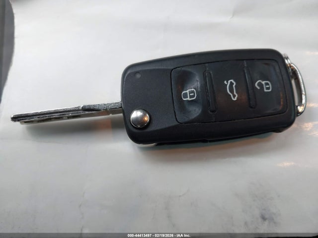 2017 VOLKSWAGEN TIGUAN WVGBV7AX2HK037853 Photo 10