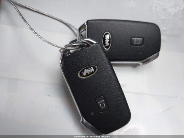 KNDCE3LC5M5465212 KIA Niro Ex Premium