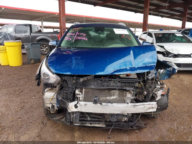 KNDCE3LC5M5465212 KIA Niro Ex Premium