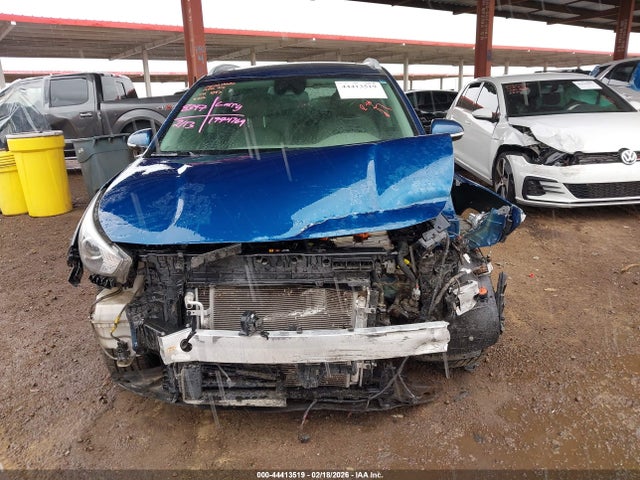 KNDCE3LC5M5465212 KIA Niro Ex Premium