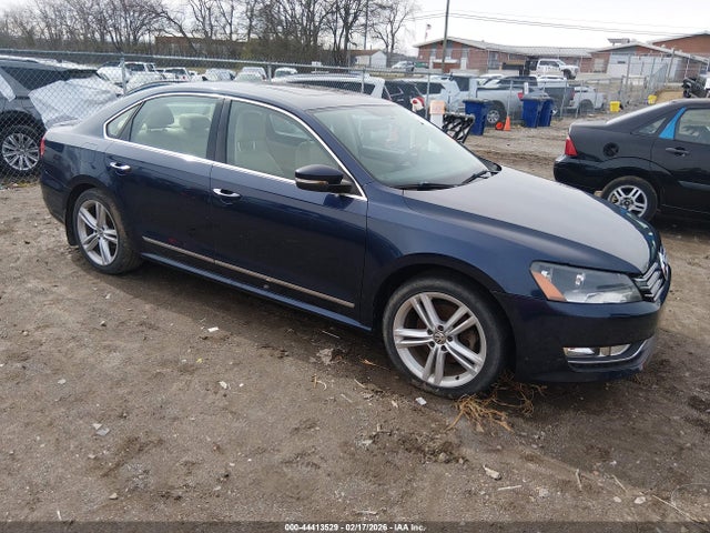 2014 VOLKSWAGEN PASSAT 1VWCN7A31EC077060