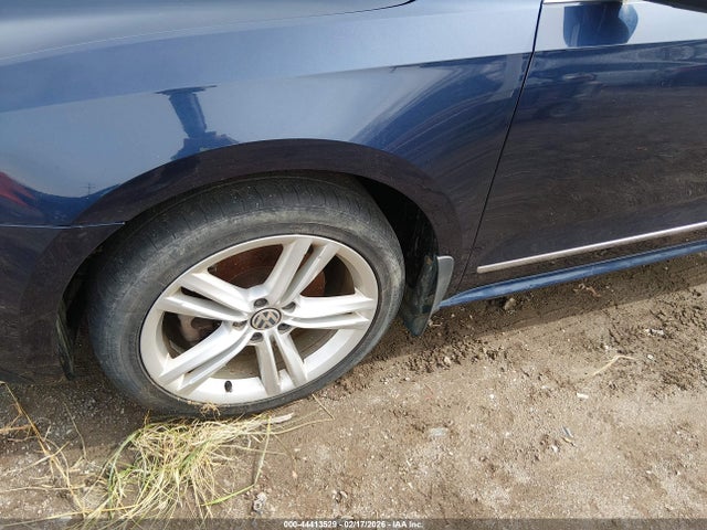 2014 VOLKSWAGEN PASSAT 1VWCN7A31EC077060 Photo 5