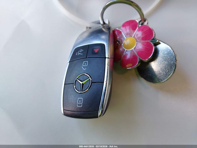 4JGFF5KE2NA687722 Mercedes-Benz Gls 450 4matic