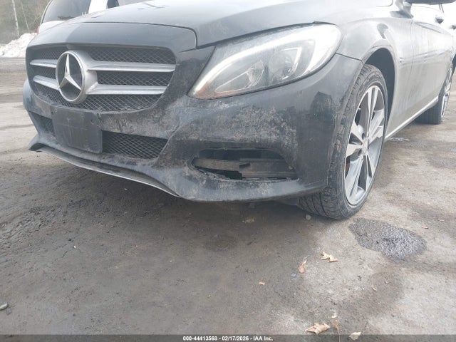 Aukcja sprzedaży 2017 Mercedes-benz C 300 4matic/luxury 4matic, vin: 55SWF4KB7HU193712, numer aukcji: 44413568