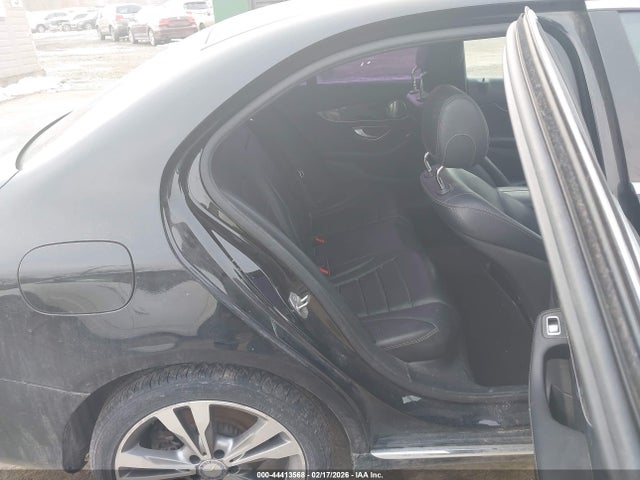 Aukcja sprzedaży 2017 Mercedes-benz C 300 4matic/luxury 4matic, vin: 55SWF4KB7HU193712, numer aukcji: 44413568