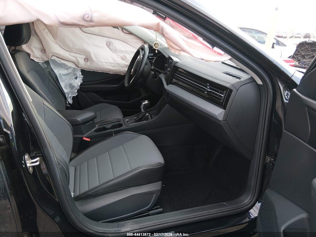 2025 Volkswagen Jetta 1.5t Se მანქანა იყიდება აუქციონზე, vin: 3VW7X7BU1SM067478, აუქციონის ნომერი: 44413572