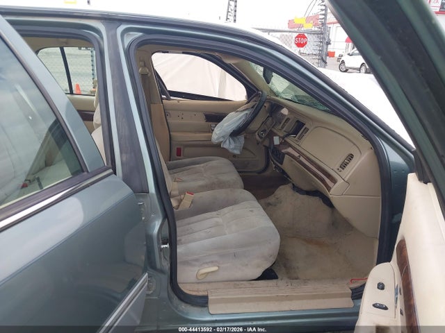 Продаж на аукціоні авто 2006 Mercury Grand Marquis Gs, vin: 2MEFM74W96X612311, номер лоту: 44413592