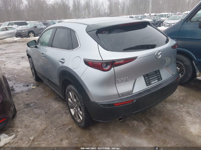 2021 MAZDA CX-30 3MVDMBBL3MM213664 Photo 2