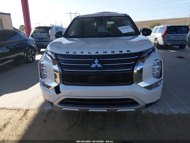 Продаж на аукціоні авто 2024 Mitsubishi Outlander Se 2.5 2wd, vin: JA4J3VA85RZ043541, номер лоту: 44413609