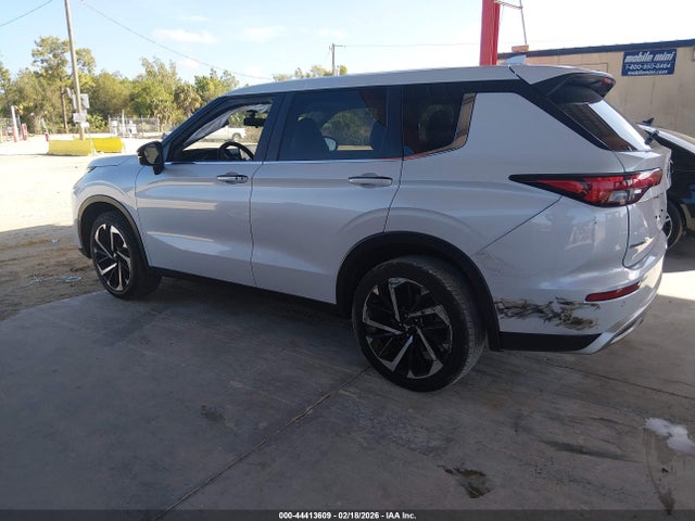Продаж на аукціоні авто 2024 Mitsubishi Outlander Se 2.5 2wd, vin: JA4J3VA85RZ043541, номер лоту: 44413609