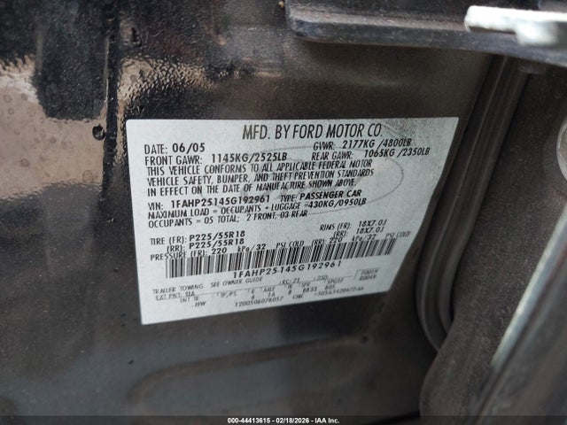 2005 FORD FIVE HUNDRED 1FAHP25145G192961 Photo 8