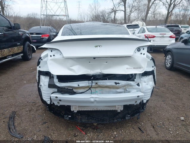 44413631 :رقم المزاد ، 5YJ3E1EC9PF601667 vin ، 2023 Tesla Model 3 Performance Dual Motor All-wheel Drive مزاد بيع