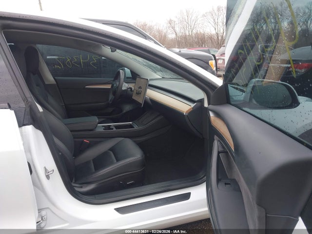 2023 TESLA MODEL 3 5YJ3E1EC9PF601667 Photo 4