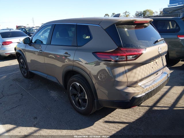 JN8BT3BA9SW002423 Nissan Rogue Sv Fwd