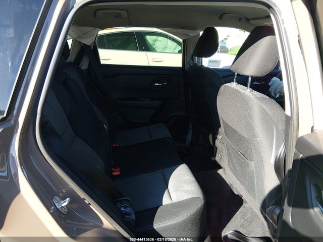 JN8BT3BA9SW002423 Nissan Rogue Sv Fwd