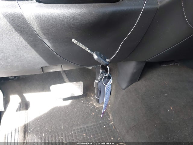 44413639 :رقم المزاد ، 3GTP1UEH0FG358821 vin ، 2015 Gmc Sierra 1500 Sle مزاد بيع