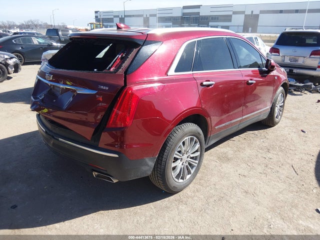2018 CADILLAC XT5 1GYKNCRS1JZ118968 Photo 3