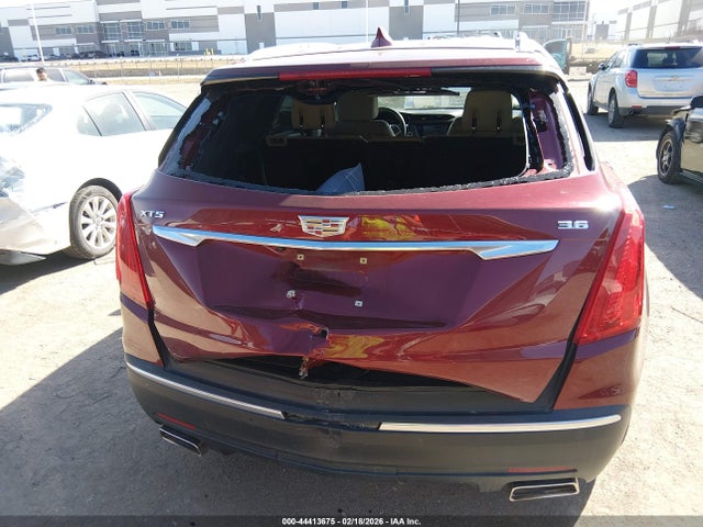 2018 CADILLAC XT5 1GYKNCRS1JZ118968 Photo 5