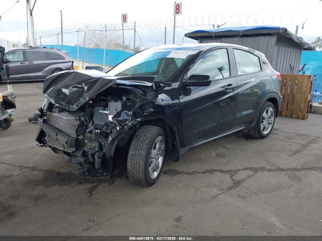 3CZRU5H35NM728435 Honda Hr-v 2wd Lx