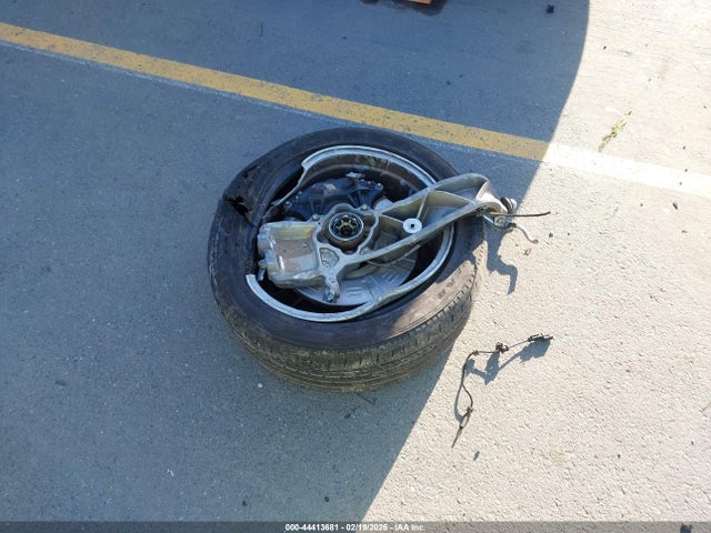 Tesla Model S 60d/70d/75d/85d/90d 2016 5YJSA1E23GF133143 Image 9