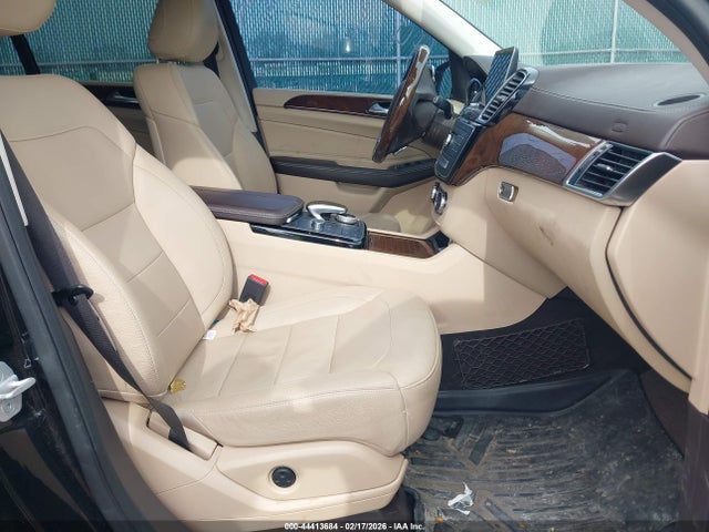 2018 MERCEDES-BENZ GLS 450 4JGDF6EEXJB025335 Photo 4