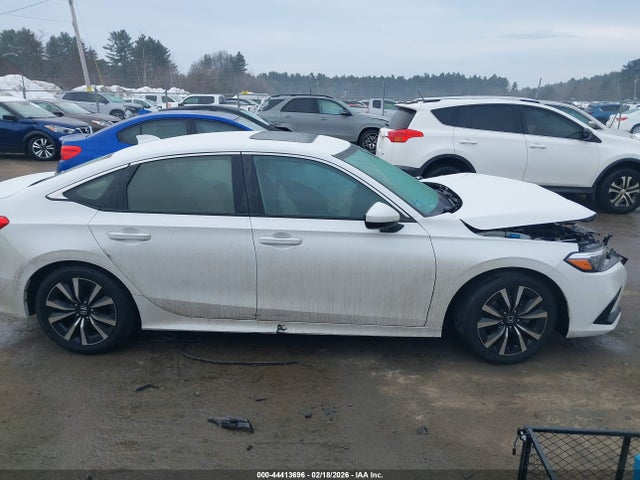 Honda CIVIC EX 2022 JHMFE1F72NX004635 Image 13
