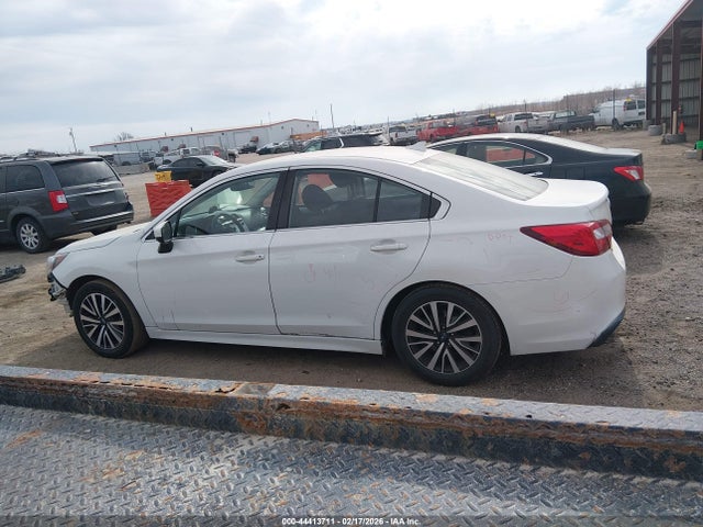 4S3BNAF61K3038107 Subaru Legacy 2.5i Premium