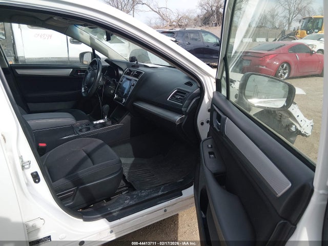 4S3BNAF61K3038107 Subaru Legacy 2.5i Premium