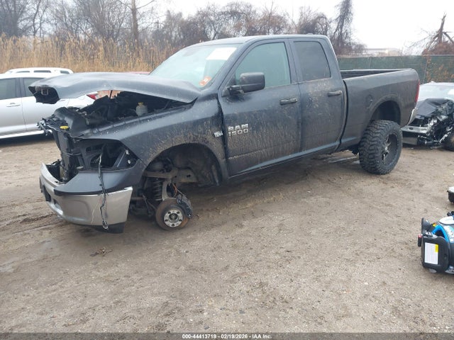 44413719 :رقم المزاد ، 1C6RR7FT4FS568702 vin ، 2015 Ram 1500 Tradesman مزاد بيع