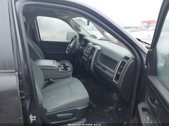 44413719 :رقم المزاد ، 1C6RR7FT4FS568702 vin ، 2015 Ram 1500 Tradesman مزاد بيع