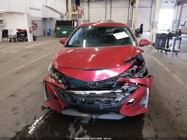 JTDKARFP8H3062979 Toyota Prius Prime Premium