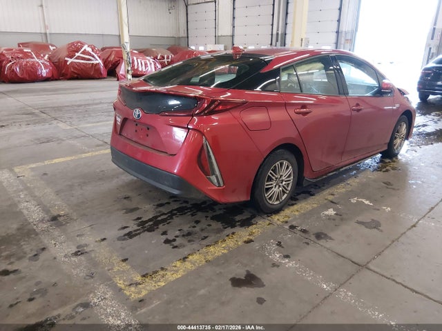 JTDKARFP8H3062979 Toyota Prius Prime Premium