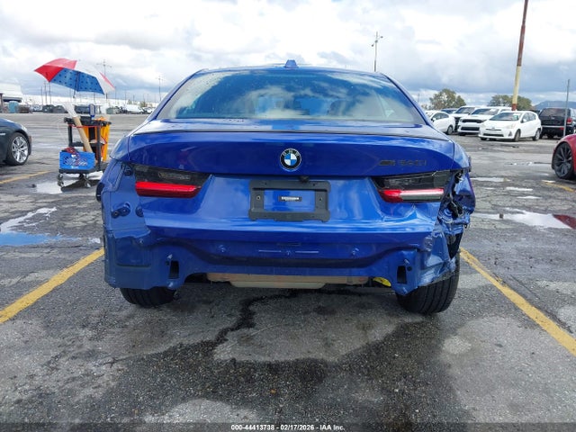 2023 BMW 3 SERIES 3MW49FS02P8C98748 Photo 5