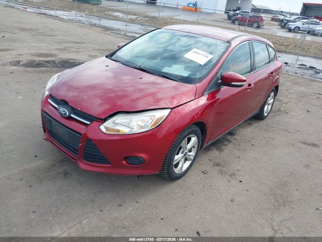 Ford FOCUS SE 2014 1FADP3K23EL119752 Image 2