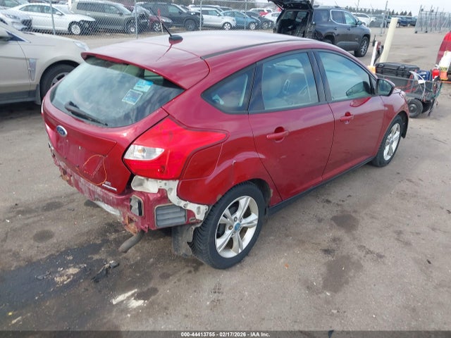 Ford FOCUS SE 2014 1FADP3K23EL119752 Image 4