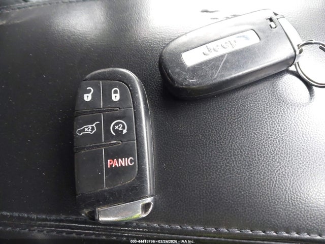 2018 Jeep Grand Cherokee Limited 4x4 მანქანა იყიდება აუქციონზე, vin: 1C4RJFBG4JC406476, აუქციონის ნომერი: 44413796