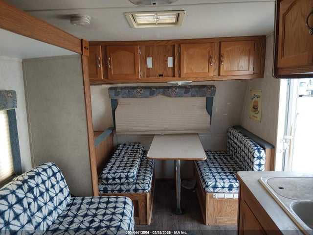 2005 Gulfstream Gulf Stream X22fs მანქანა იყიდება აუქციონზე, vin: 1NL1XTK2451012033, აუქციონის ნომერი: 44413804