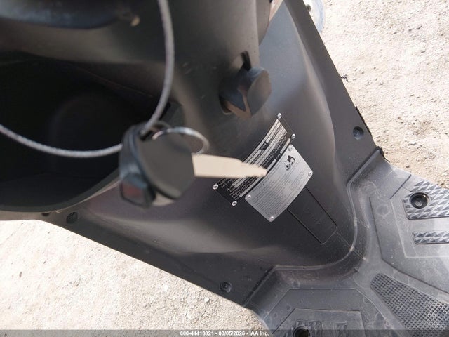 Zhng Rugby Moped 2023 L5YACBAV7P1105195 Image 11