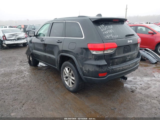 2018 JEEP GRAND CHEROKEE 1C4RJFAGXJC162964 Photo 2