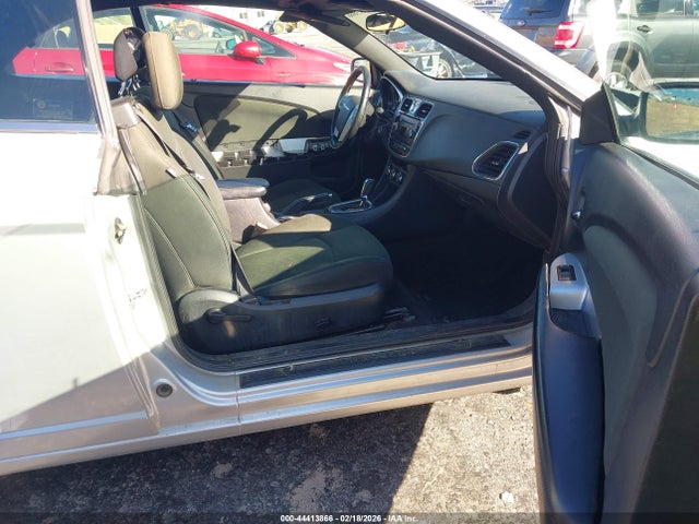 Продажа на аукционе авто 2012 Chrysler 200 Touring, vin: 1C3BCBEB8CN151945, номер лота: 44413866