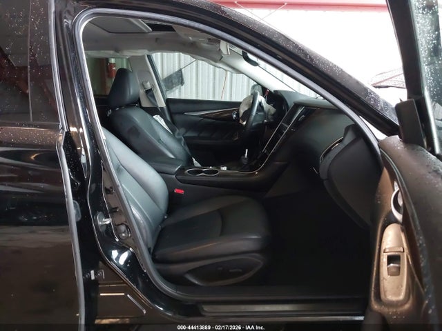 Продажа на аукционе авто 2018 Infiniti Q50 3.0t Luxe, vin: JN1EV7AP2JM357172, номер лота: 44413889
