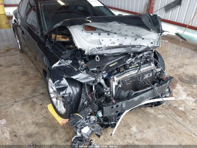 Продажа на аукционе авто 2018 Infiniti Q50 3.0t Luxe, vin: JN1EV7AP2JM357172, номер лота: 44413889