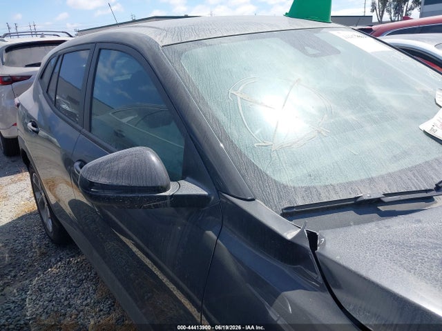 KL77LFEP5TC047491 Chevrolet Trax Fwd Ls