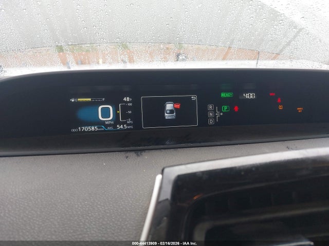 JTDKARFU8G3015651 Toyota Prius Three Touring