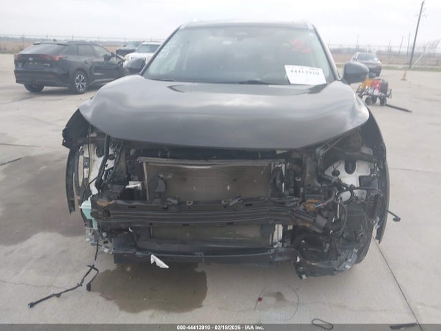 JN8BT3CA8PW424642 Nissan Rogue Sl Fwd