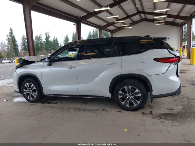 Toyota Highlander Hybrid Xle 2022 5TDGBRCH8NS544751 Image 14