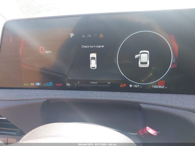 2022 KIA EV6 KNDC3DLC5N5030123 Photo 6