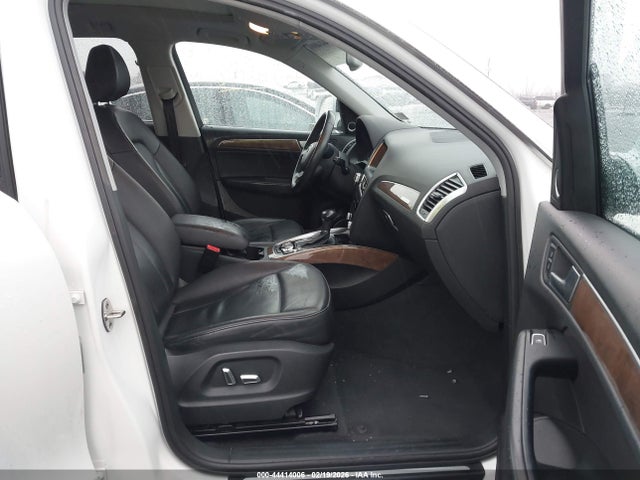 Продаж на аукціоні авто 2016 Audi Q5 2.0t Premium, vin: WA1L2AFP6GA132857, номер лоту: 44414006