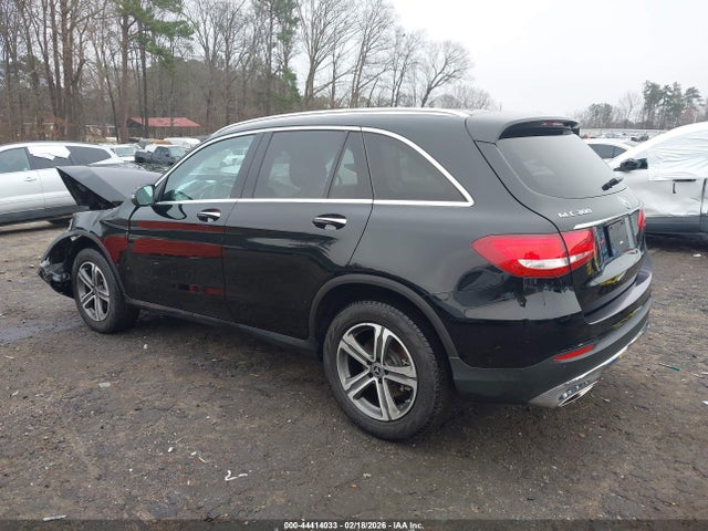 2019 Mercedes-benz Glc 300 მანქანა იყიდება აუქციონზე, vin: WDC0G4JB1KV134924, აუქციონის ნომერი: 44414033
