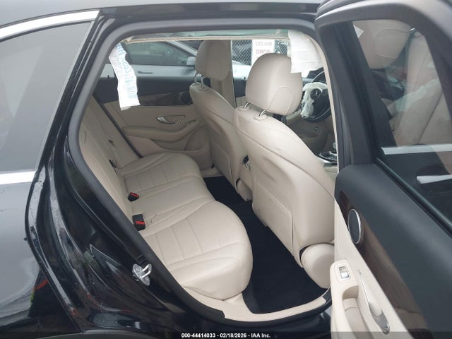 2019 Mercedes-benz Glc 300 მანქანა იყიდება აუქციონზე, vin: WDC0G4JB1KV134924, აუქციონის ნომერი: 44414033